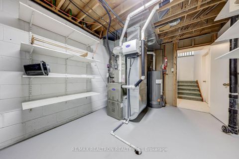 Photo 37 at 17 Lawnview Drive, Willowdale East, Toronto