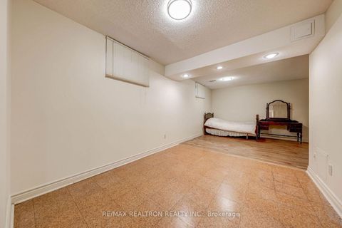 Photo 42 at 17 Lawnview Drive, Willowdale East, Toronto