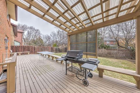 Photo 46 at 17 Lawnview Drive, Willowdale East, Toronto