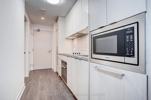 Photo 16 at 702 - 115 Blue Jays Way, Waterfront Communities C1, Toronto