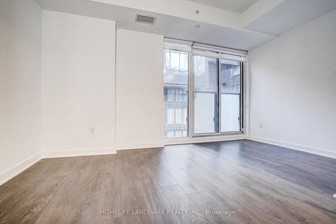 Photo 17 at 702 - 115 Blue Jays Way, Waterfront Communities C1, Toronto