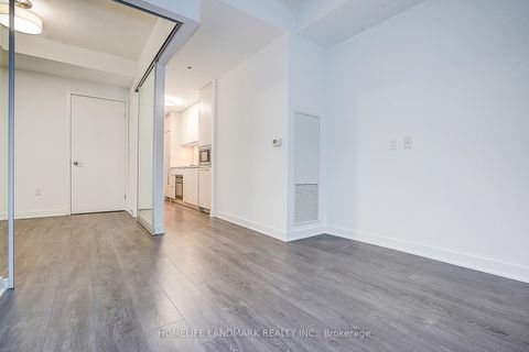 Photo 24 at 702 - 115 Blue Jays Way, Waterfront Communities C1, Toronto