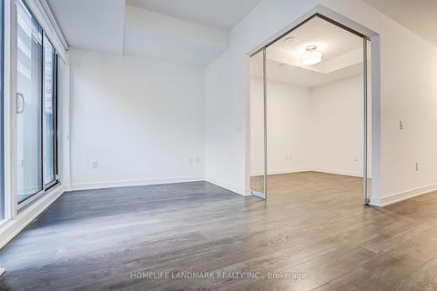 Photo 27 at 702 - 115 Blue Jays Way, Waterfront Communities C1, Toronto