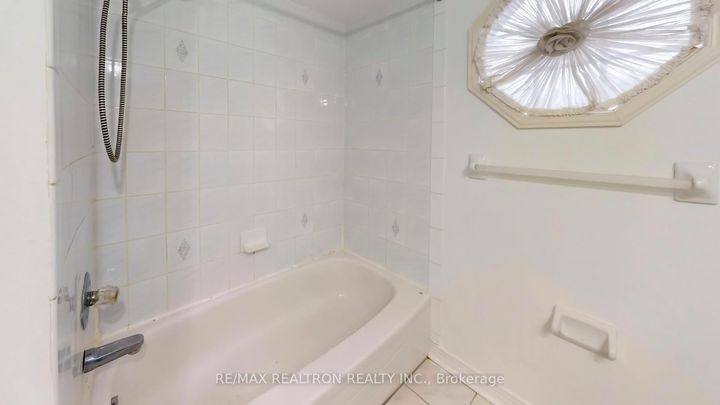 Photo 34 at 47 Central Park Drive, Markville, Markham