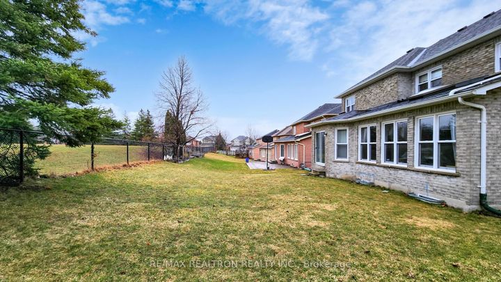 Photo 48 at 47 Central Park Drive, Markville, Markham