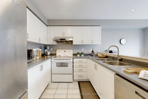 Photo 9 at 393 Marble Place, Woodland Hill, Newmarket