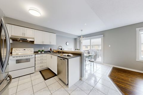 Photo 11 at 393 Marble Place, Woodland Hill, Newmarket