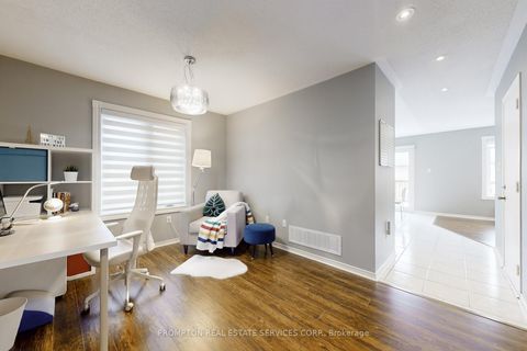 Photo 14 at 393 Marble Place, Woodland Hill, Newmarket