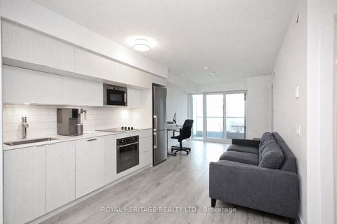 Photo 5 at 1921 - 585 Bloor Street E, North St. James Town, Toronto