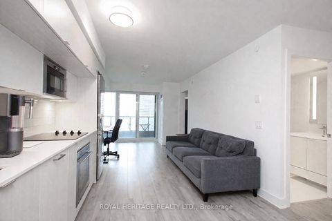 Photo 6 at 1921 - 585 Bloor Street E, North St. James Town, Toronto