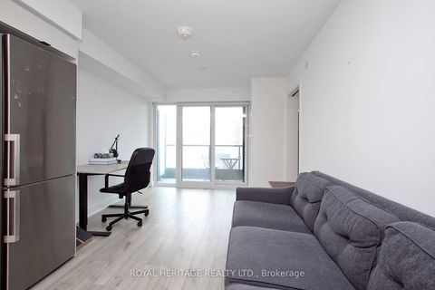 Photo 9 at 1921 - 585 Bloor Street E, North St. James Town, Toronto