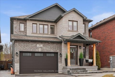 Photo 1 at 26 Lowry Court, Edgehill Drive, Barrie