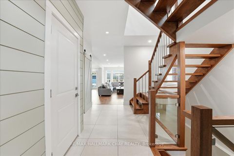 Photo 6 at 26 Lowry Court, Edgehill Drive, Barrie