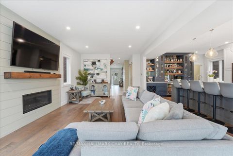 Photo 12 at 26 Lowry Court, Edgehill Drive, Barrie