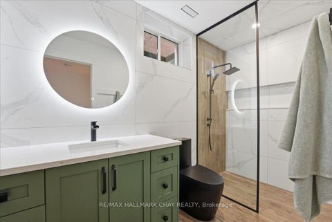 Photo 41 at 26 Lowry Court, Edgehill Drive, Barrie