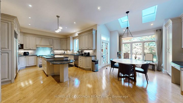 Photo 12 at 164 Owen Boulevard, Windfields, Toronto