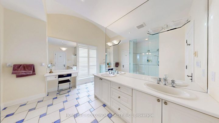 Photo 32 at 164 Owen Boulevard, Windfields, Toronto