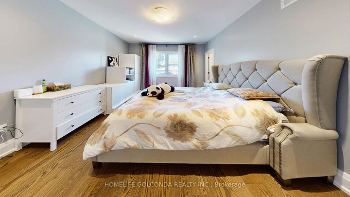 Photo 34 at 164 Owen Boulevard, Windfields, Toronto