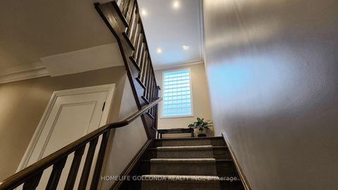 Photo 19 at 164 Owen Boulevard, Windfields, Toronto