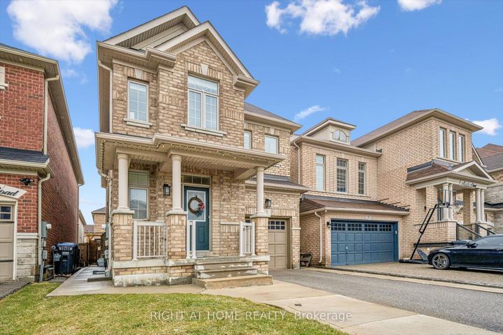 Photo 2 at 3 Antoine Street, Northwest Brampton, Brampton