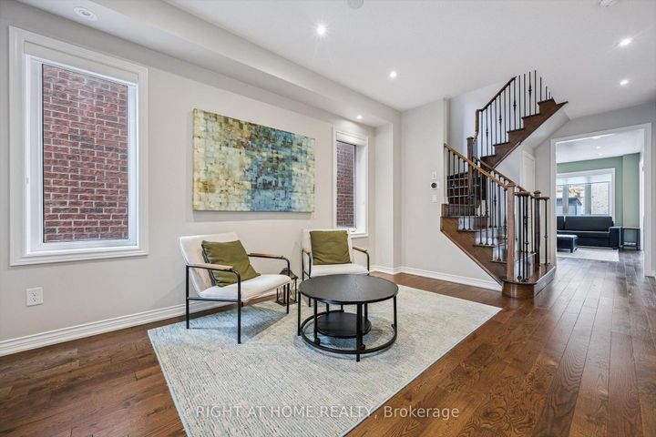 Photo 5 at 3 Antoine Street, Northwest Brampton, Brampton