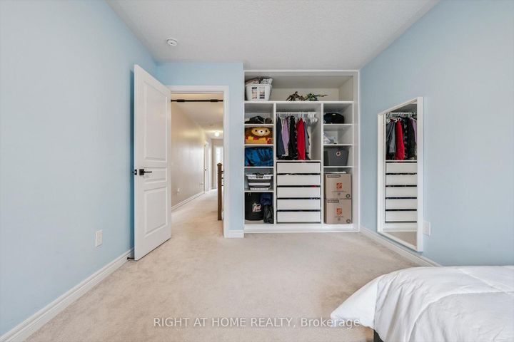 Photo 23 at 3 Antoine Street, Northwest Brampton, Brampton