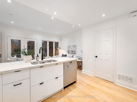 Photo 11 at 26 Eastmount Avenue, Danforth, Toronto