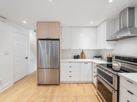 Photo 12 at 26 Eastmount Avenue, Danforth, Toronto