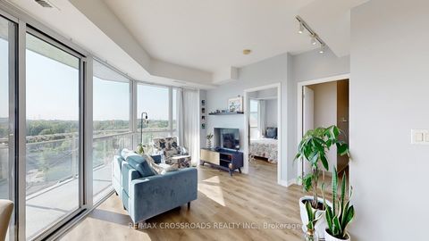 Photo 3 at 810 - 5101 Dundas Street W, City Centre West, Toronto