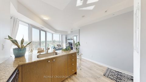 Photo 10 at 810 - 5101 Dundas Street W, City Centre West, Toronto