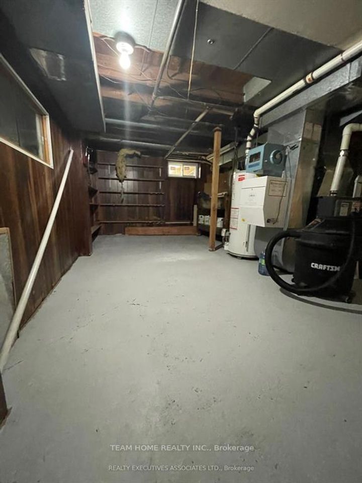 Photo 6 at 350 Oshawa Boulevard S, Central, Oshawa