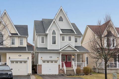 Photo 0 at 44 Cranborne Crescent, Brooklin, Whitby