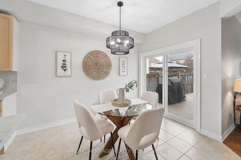 Photo 6 at 44 Cranborne Crescent, Brooklin, Whitby