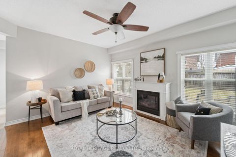 Photo 8 at 44 Cranborne Crescent, Brooklin, Whitby