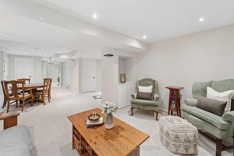 Photo 19 at 44 Cranborne Crescent, Brooklin, Whitby