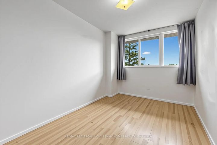 Photo 19 at 229 - 165 Cherokee Boulevard, Pleasant View, Toronto