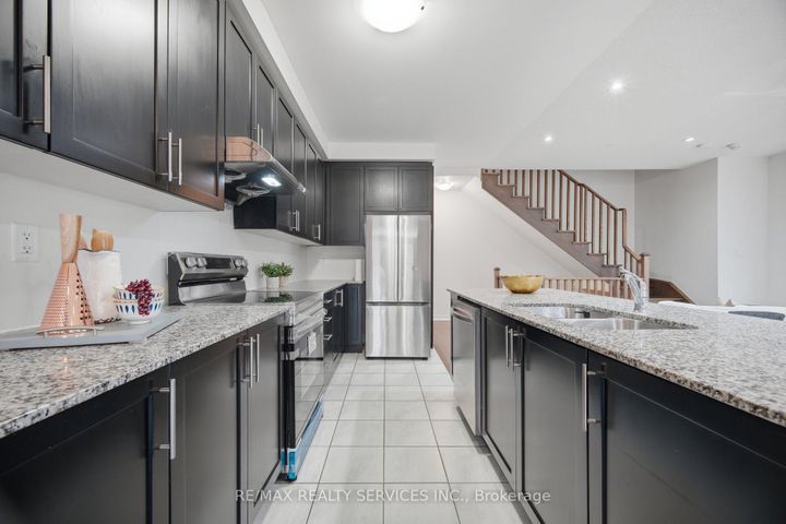 Photo 24 at 68 Donald Ficht Crescent, Northwest Brampton, Brampton