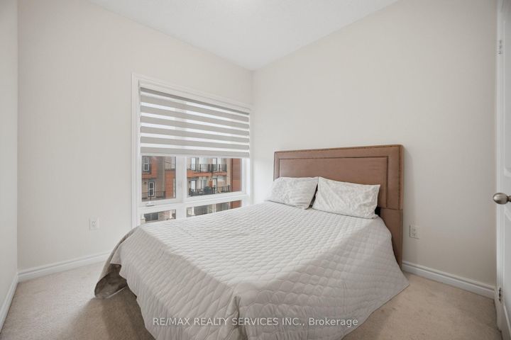 Photo 43 at 68 Donald Ficht Crescent, Northwest Brampton, Brampton