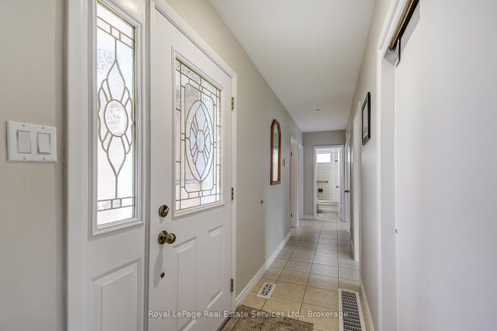 Photo 5 at 339 Weighton Avenue, WO West, Oakville