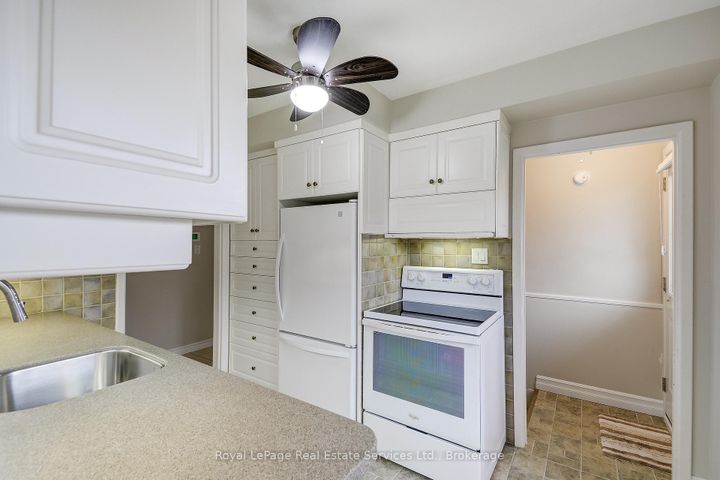 Photo 15 at 339 Weighton Avenue, WO West, Oakville