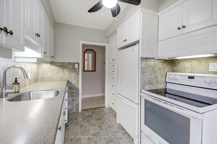 Photo 19 at 339 Weighton Avenue, WO West, Oakville