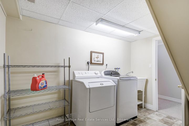 Photo 33 at 339 Weighton Avenue, WO West, Oakville