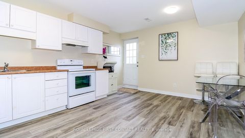 Photo 18 at 66 Downing Crescent, Holly, Barrie