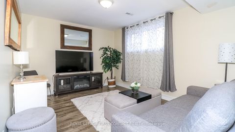 Photo 27 at 66 Downing Crescent, Holly, Barrie