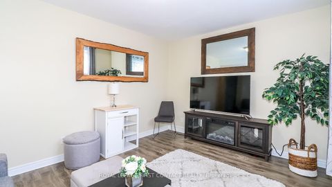 Photo 28 at 66 Downing Crescent, Holly, Barrie