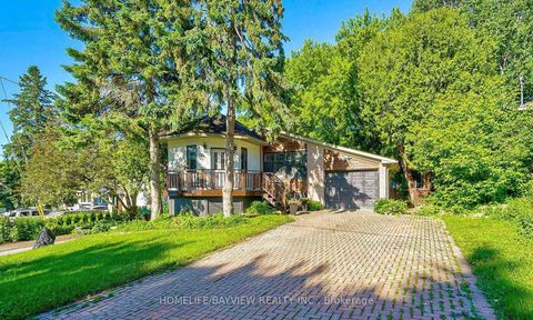 Photo 0 at 60 Hillview Drive, London, Newmarket