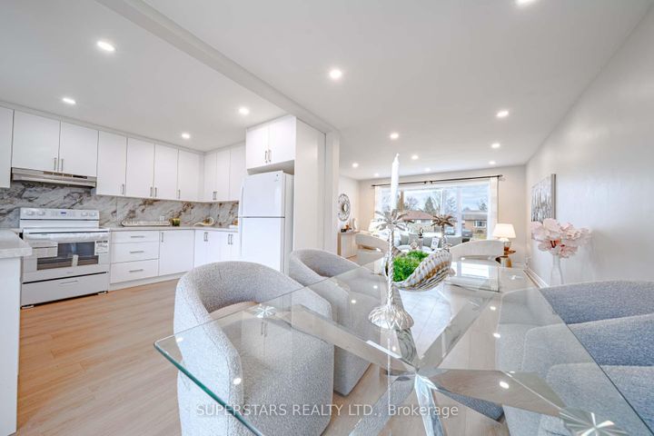 Photo 9 at 474 Fernhill Boulevard, McLaughlin, Oshawa