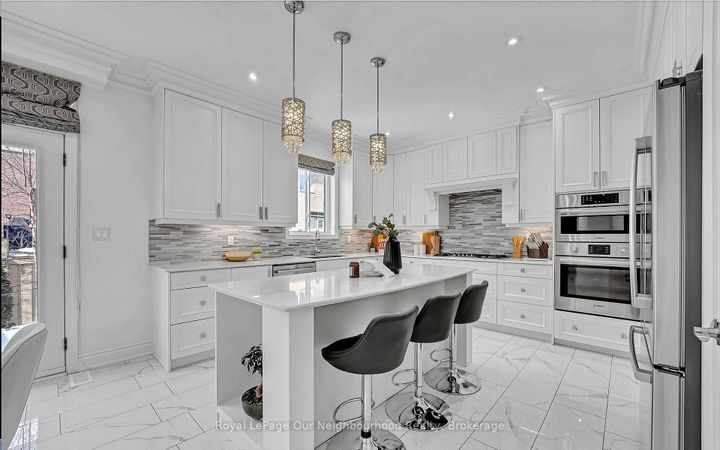 Photo 7 at 4689 Leanna Heights Road, Alton, Burlington