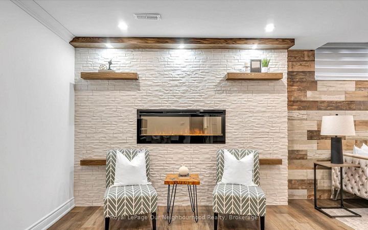 Photo 27 at 4689 Leanna Heights Road, Alton, Burlington