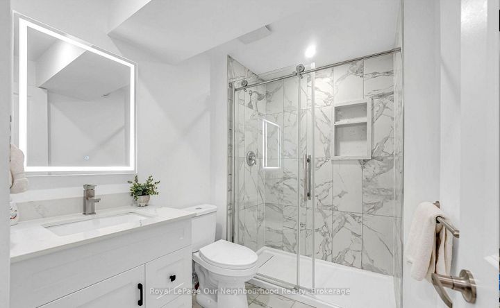 Photo 30 at 4689 Leanna Heights Road, Alton, Burlington